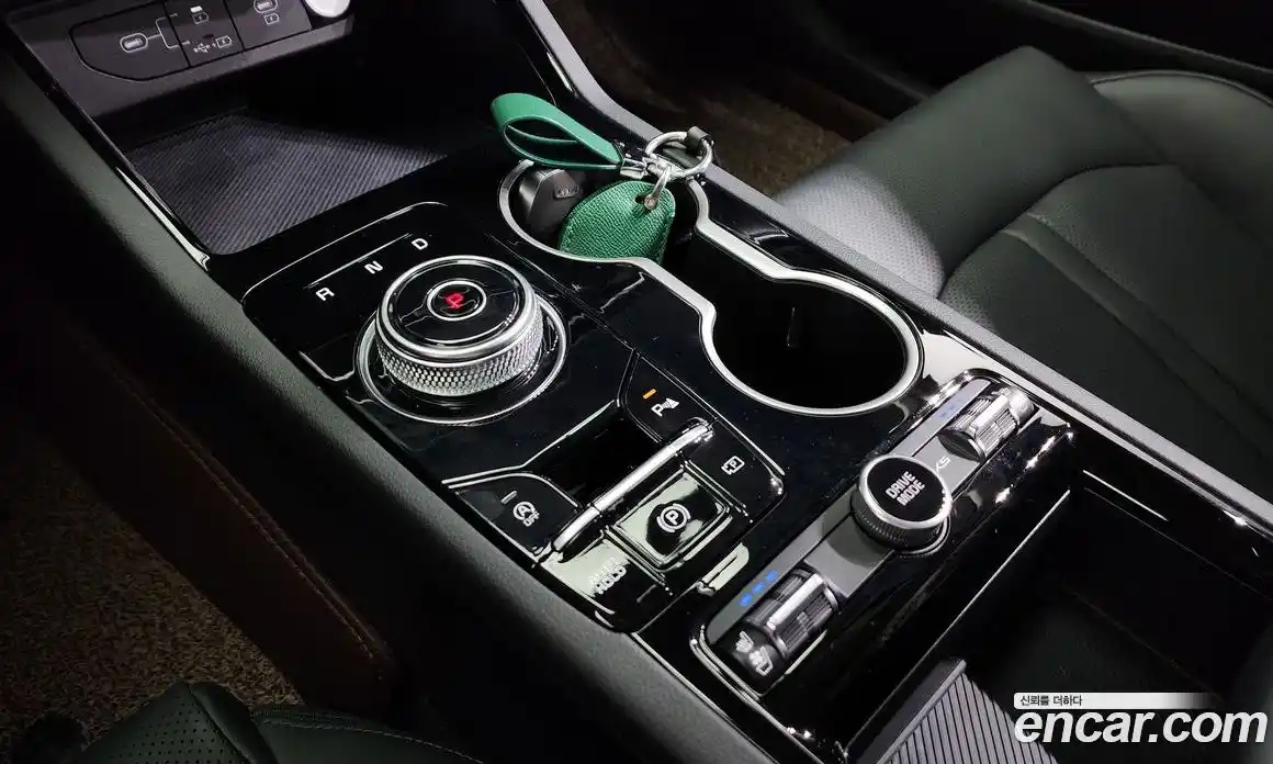 Kia K5 (Optima) 2024 1.6 автомат (гидро), фото 9