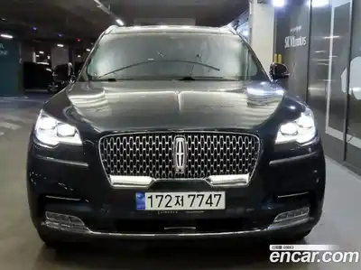 Lincoln Aviator