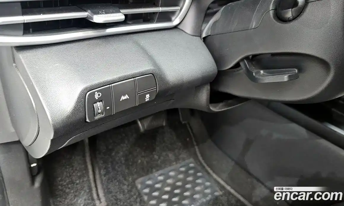 Hyundai Avante 2022 1.6 автомат (гидро), фото 15