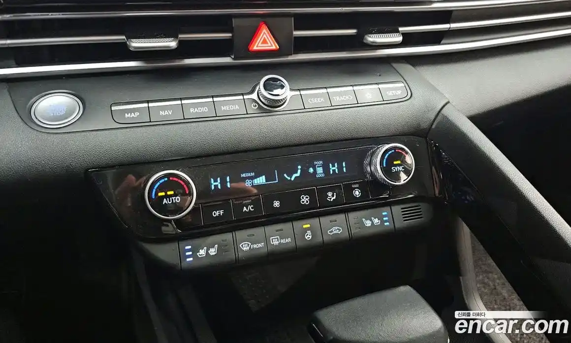Hyundai Avante 2022 1.6 автомат (гидро), фото 18
