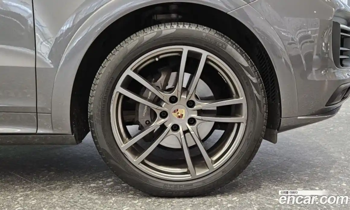 Porsche Cayenne 2019 3.0 автомат (гидро), фото 5