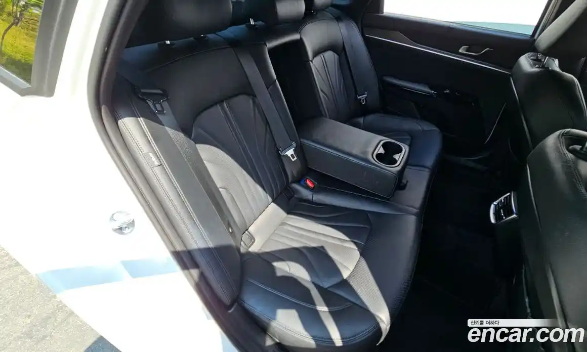 Kia K5 (Optima) 2023 2.0 автомат (гидро), фото 18