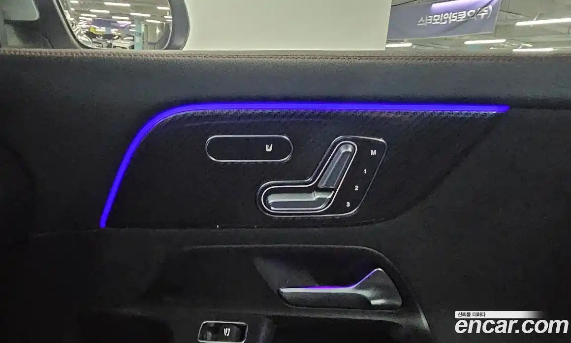 Mercedes-Benz GLA-Class 2023 2.0 гидро, фото 12