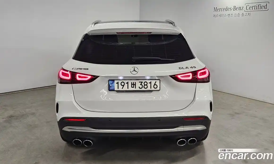 Mercedes-Benz GLA-Class 2023 2.0 гидро, фото 4