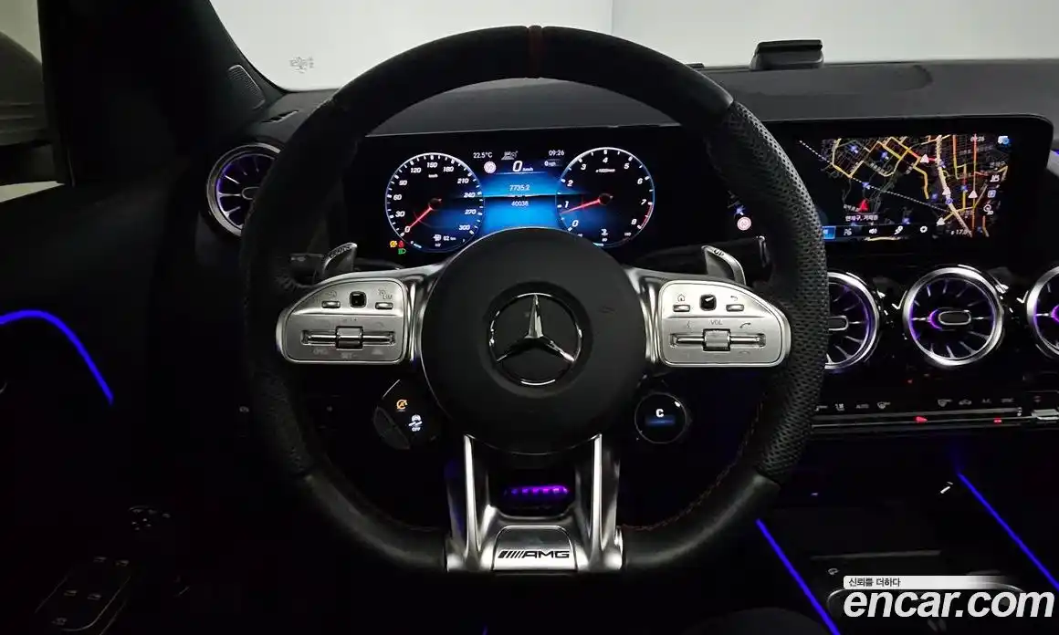 Mercedes-Benz GLA-Class 2023 2.0 гидро, фото 6