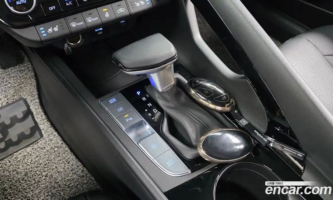 Hyundai Avante 2025 1.6 автомат (гидро), фото 12
