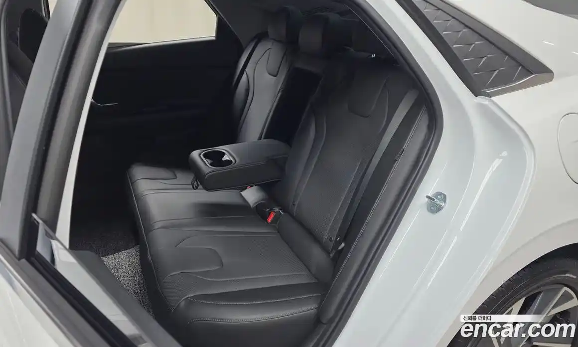 Hyundai Avante 2025 1.6 автомат (гидро), фото 18