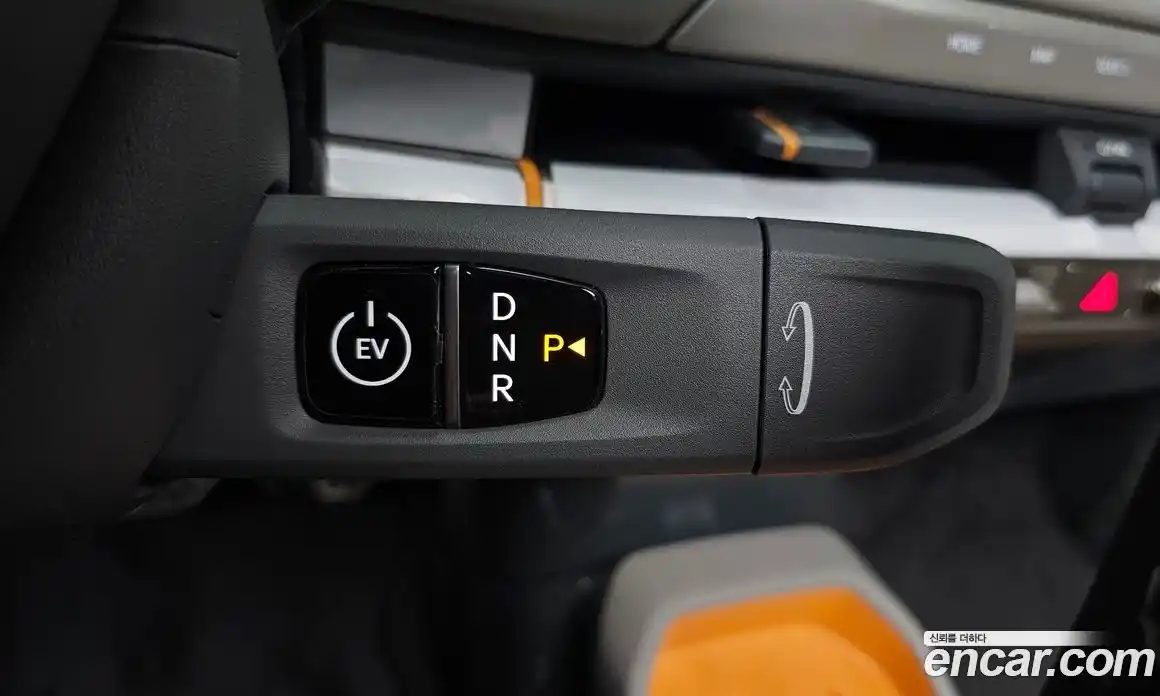 Kia EV3 2024 0.2 автомат (гидро), фото 11