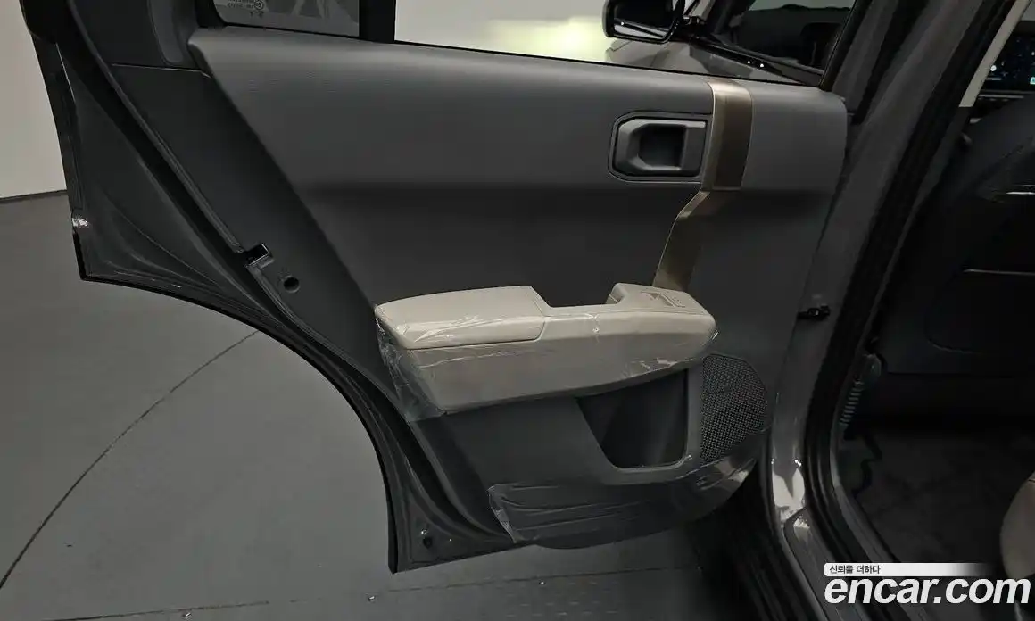 Kia EV3 2024 0.2 автомат (гидро), фото 14