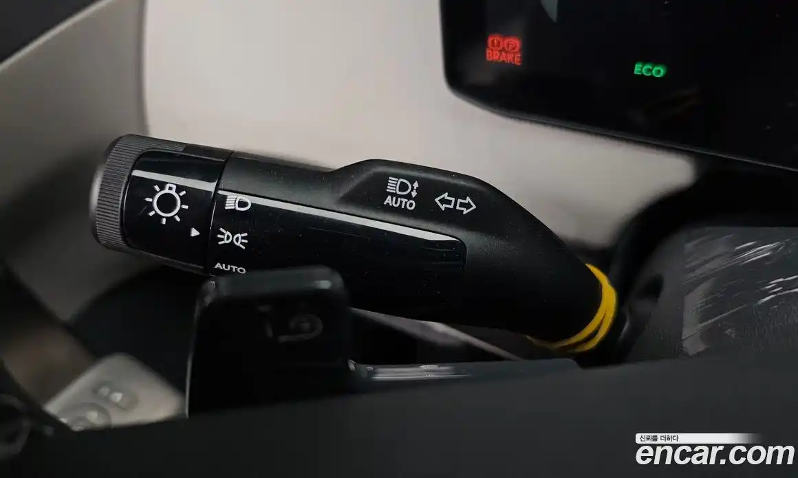 Kia EV3 2024 0.2 автомат (гидро), фото 29
