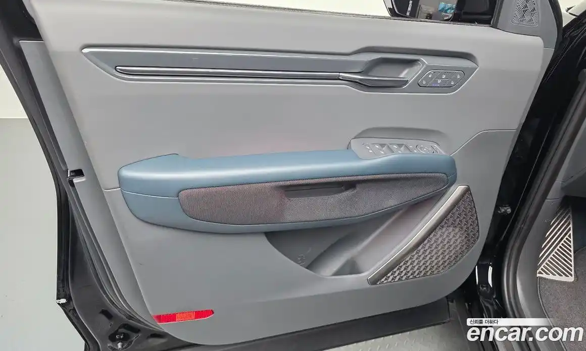 Kia EV9 2024 0.2 автомат (гидро), фото 14