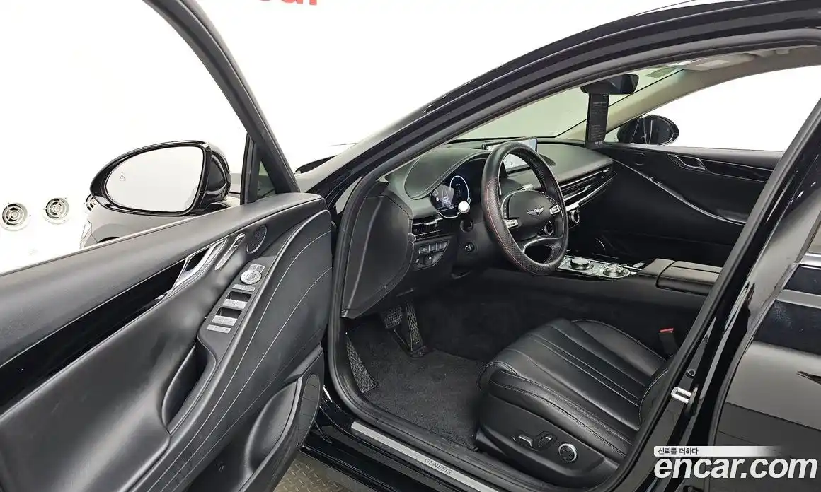 Genesis G80 2023 2.5 автомат (гидро), фото 12