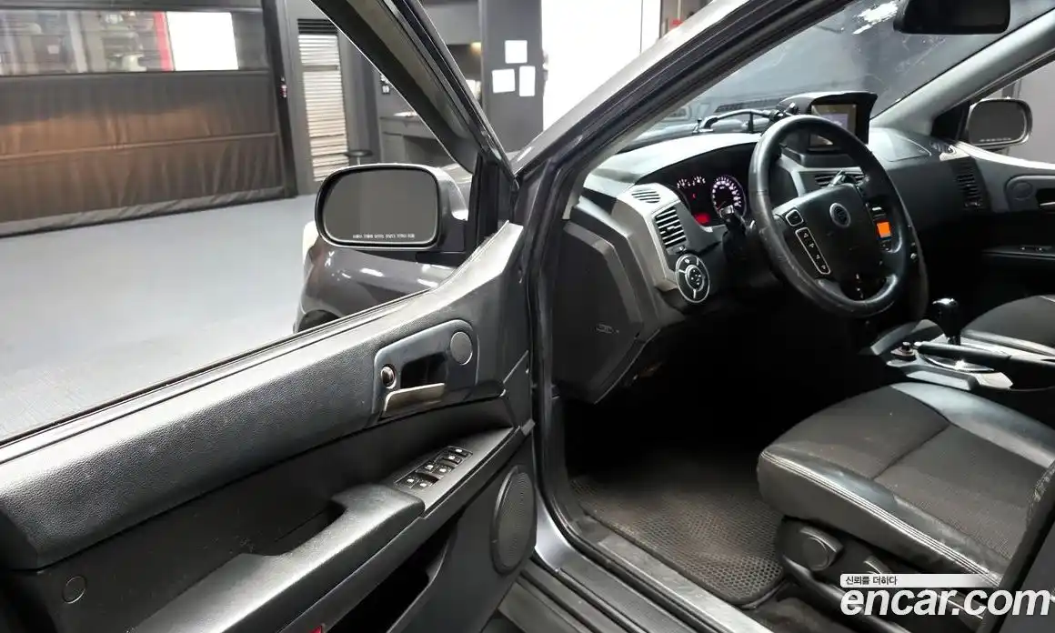 SsangYong Korando 2014 2.0 автомат (гидро), фото 13