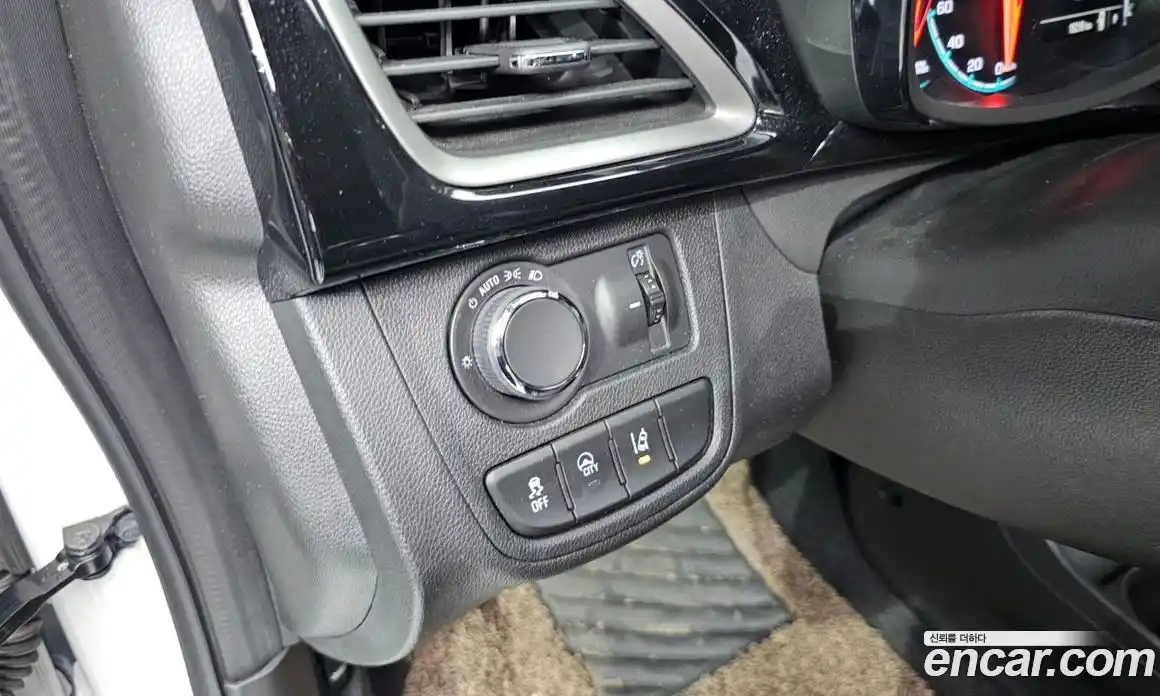Chevrolet Spark 2022 1.0 автомат (гидро), фото 20