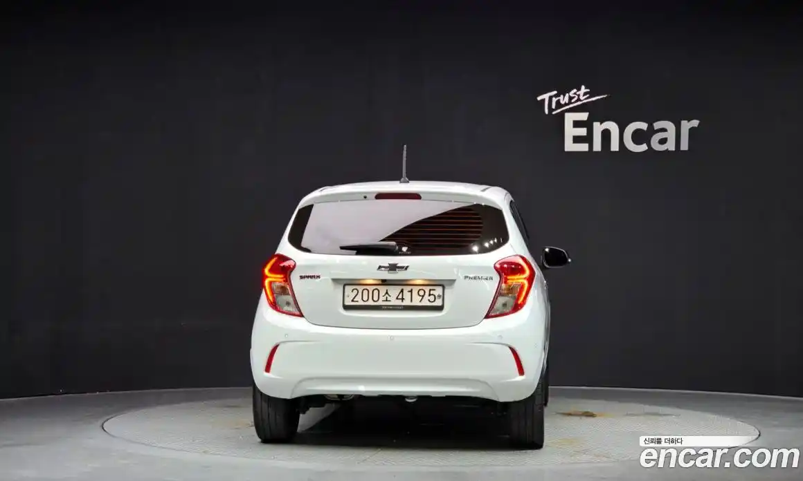 Chevrolet Spark 2022 1.0 автомат (гидро), фото 4