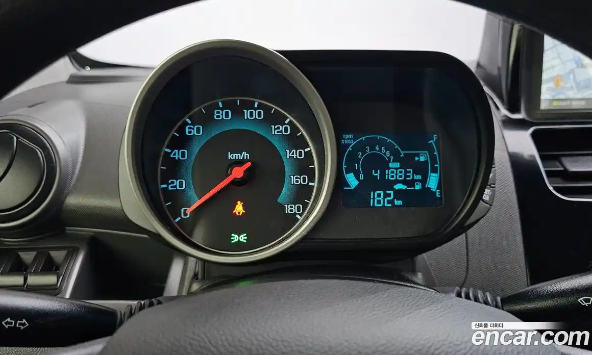 Chevrolet Spark 2014 1.0 автомат (гидро), фото 11
