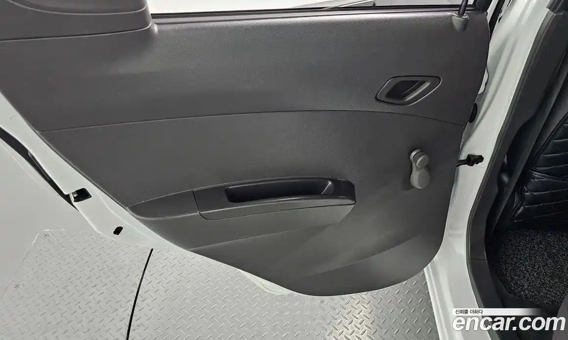 Chevrolet Spark 2014 1.0 автомат (гидро), фото 15