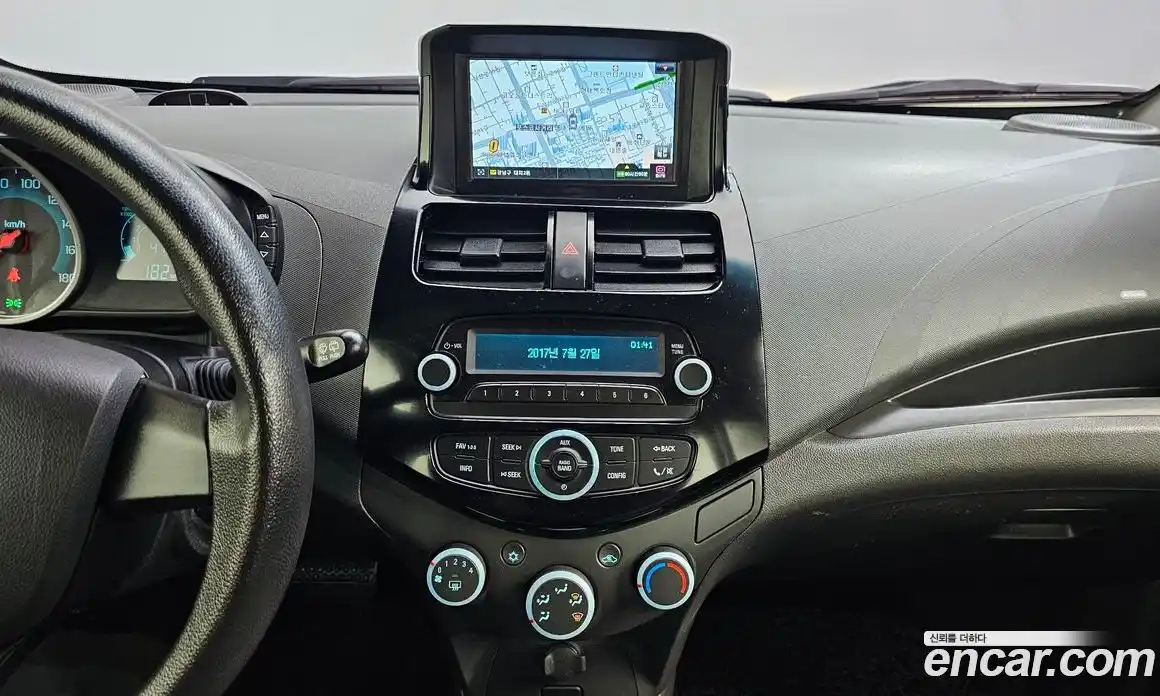 Chevrolet Spark 2014 1.0 автомат (гидро), фото 24