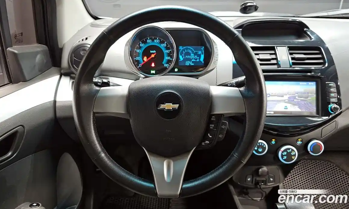 Chevrolet Spark 2014 1.0 автомат (гидро), фото 18