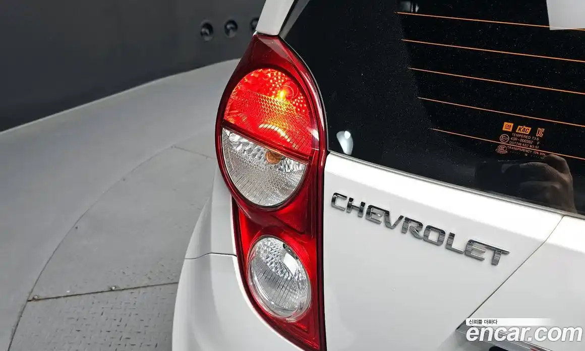 Chevrolet Spark 2014 1.0 автомат (гидро), фото 9