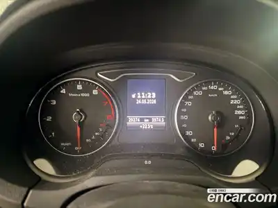 Audi A3 2018 2.0 автомат (гидро), миниатюра 11