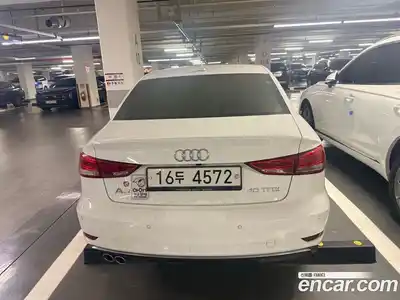 Audi A3 2018 2.0 автомат (гидро), миниатюра 4