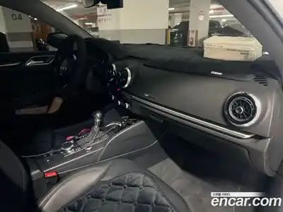 Audi A3 2018 2.0 автомат (гидро), миниатюра 10