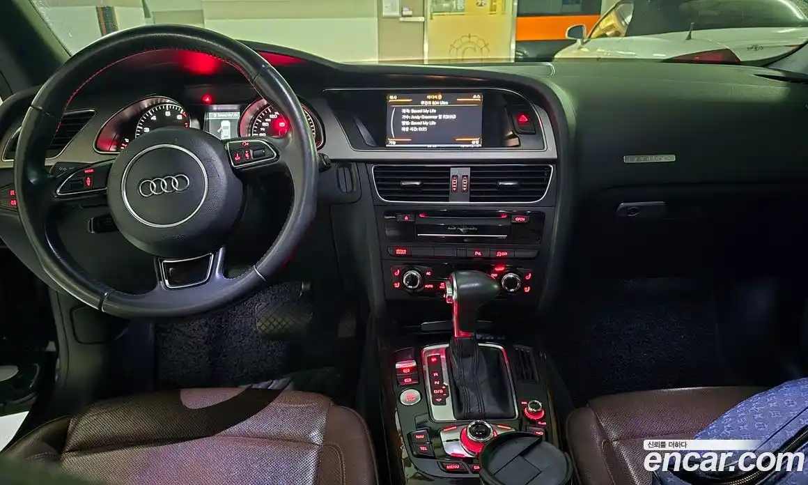 Audi A5 2013 2.0 автомат (гидро), фото 8