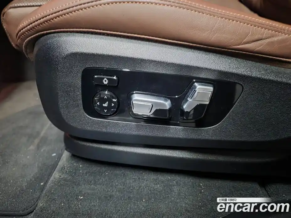 BMW X5 2022 3.0 автомат (гидро), фото 12