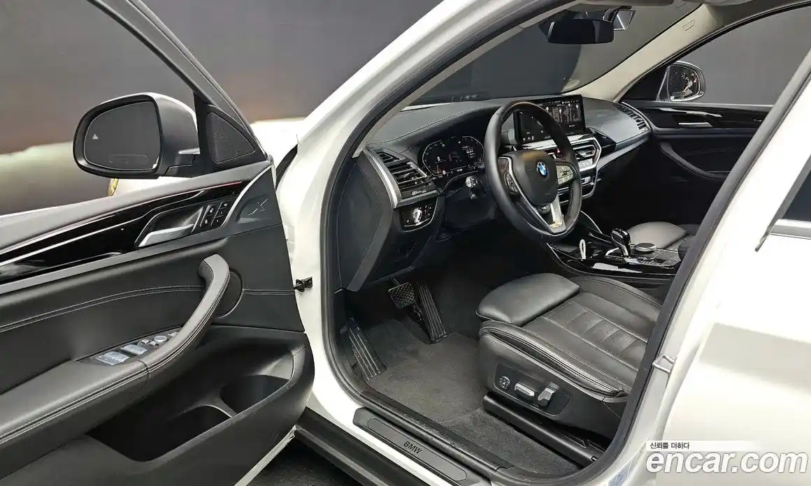 BMW X4 2022 2.0 автомат (гидро), фото 13