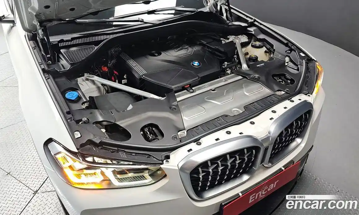 BMW X4 2022 2.0 автомат (гидро), фото 6