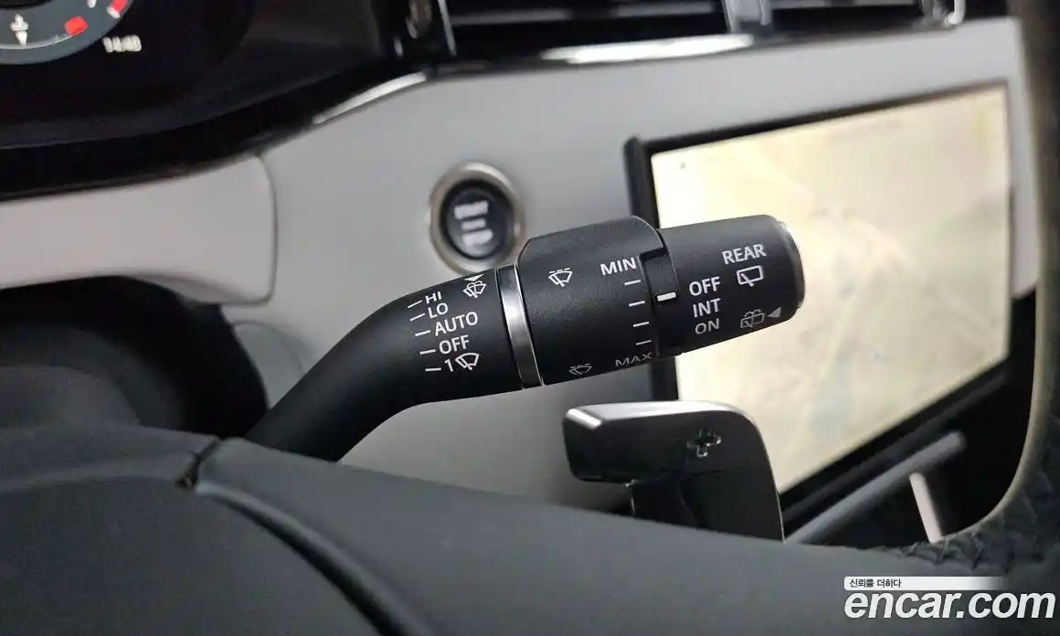 Land Rover Range Rover Evoque 2025 2.0 автомат (гидро), фото 27