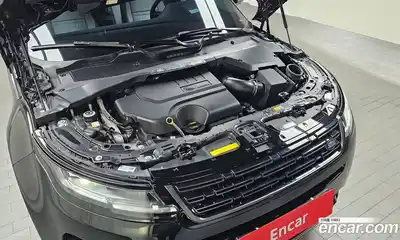 Land Rover Range Rover Evoque 2025 2.0 автомат (гидро), миниатюра 6