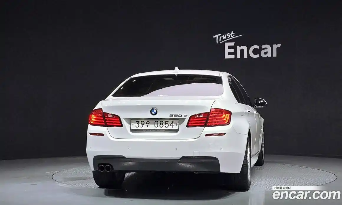 BMW 5 серия 2016 2.0 автомат (гидро), фото 4