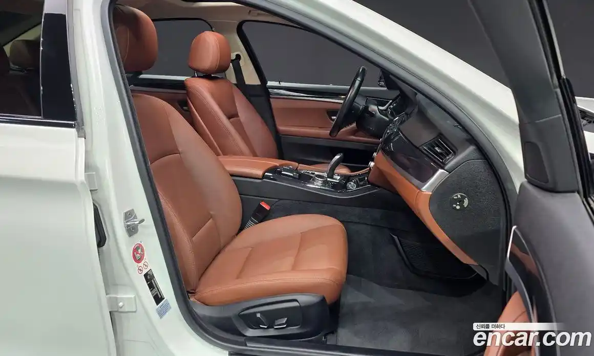 BMW 5 серия 2016 2.0 автомат (гидро), фото 10