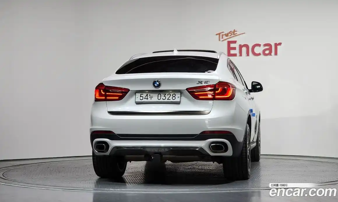 BMW X6 2016 3.0 автомат (гидро), фото 3