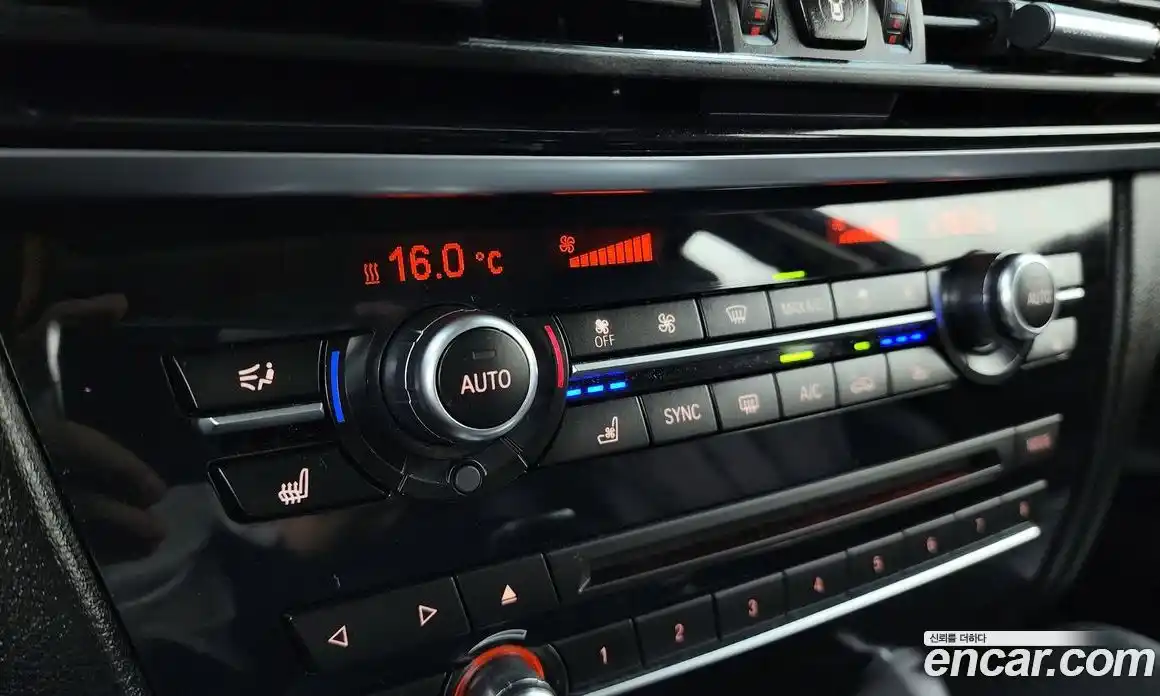 BMW X6 2016 3.0 автомат (гидро), фото 33