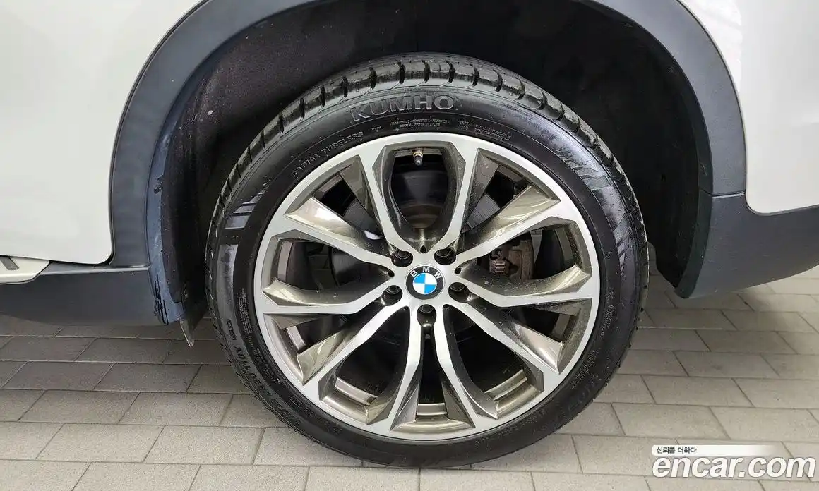 BMW X6 2016 3.0 автомат (гидро), фото 6
