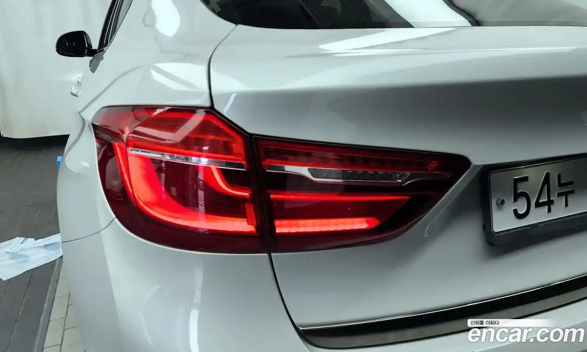 BMW X6 2016 3.0 автомат (гидро), фото 8