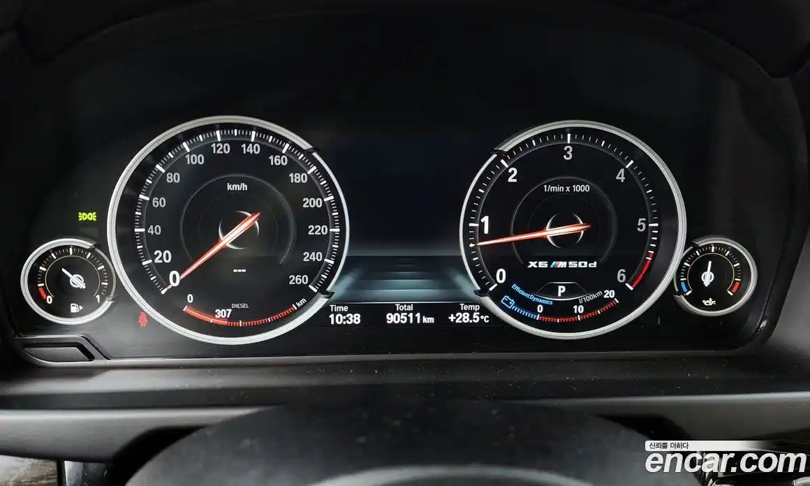 BMW X6 2016 3.0 автомат (гидро), фото 10
