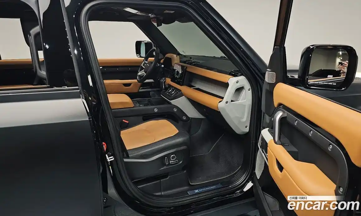 Land Rover Defender 2023 3.0 автомат (гидро), фото 15