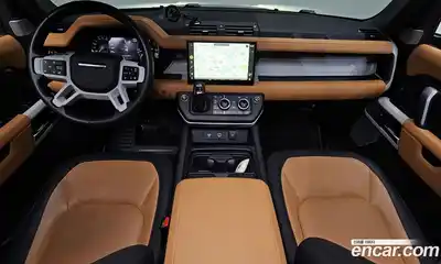 Land Rover Defender 2023 3.0 автомат (гидро), миниатюра 9