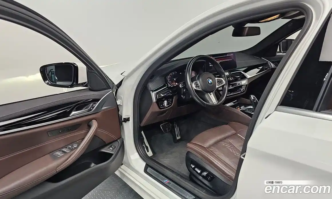 BMW 5 серия 2021 2.0 автомат (гидро), фото 13