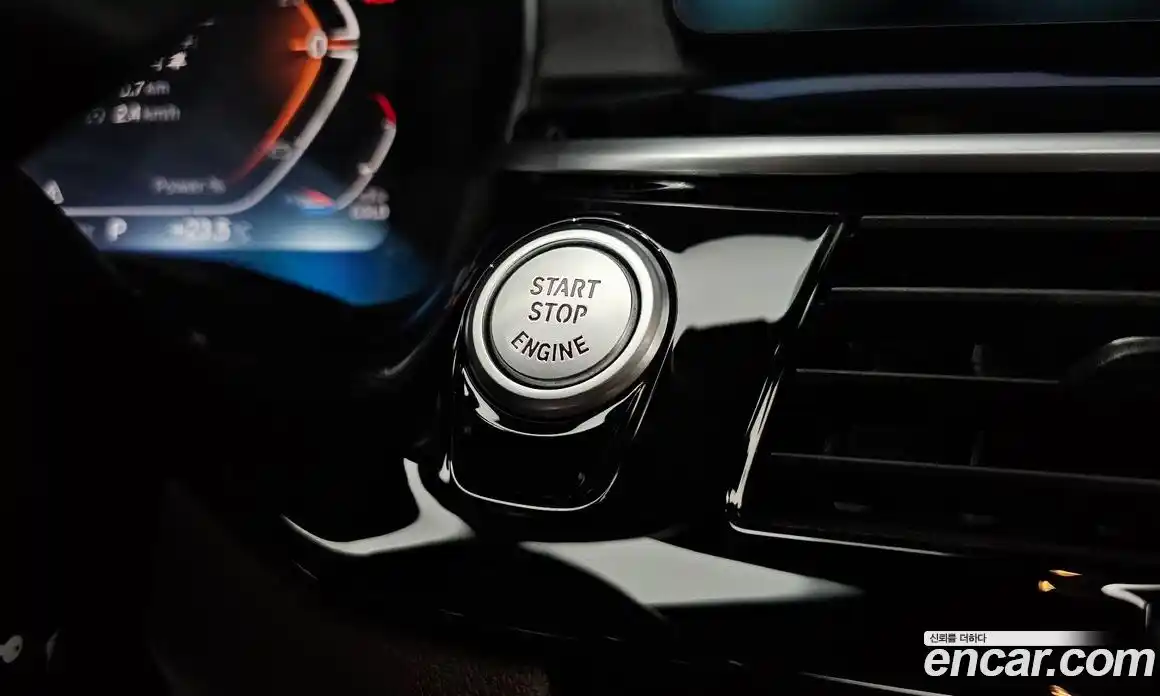 BMW 5 серия 2021 2.0 автомат (гидро), фото 26