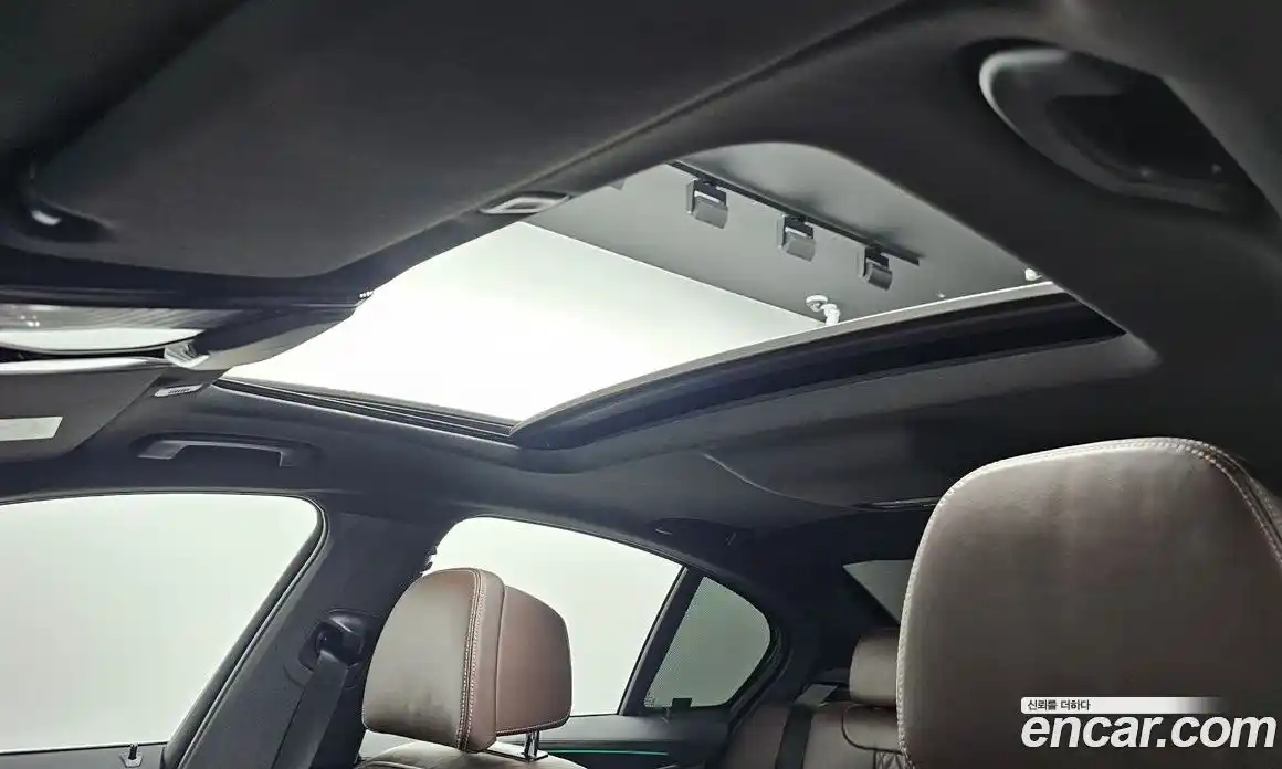 BMW 5 серия 2021 2.0 автомат (гидро), фото 32