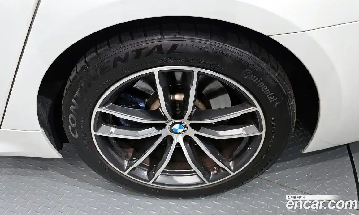 BMW 5 серия 2021 2.0 автомат (гидро), фото 7