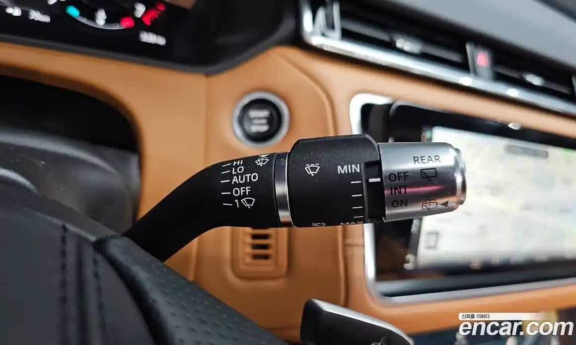 Land Rover Range Rover Velar 2021 3.0 автомат (гидро), фото 29