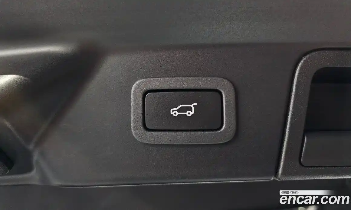 Land Rover Range Rover Velar 2021 3.0 автомат (гидро), фото 32