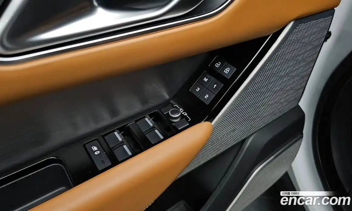 Land Rover Range Rover Velar 2021 3.0 автомат (гидро), фото 35