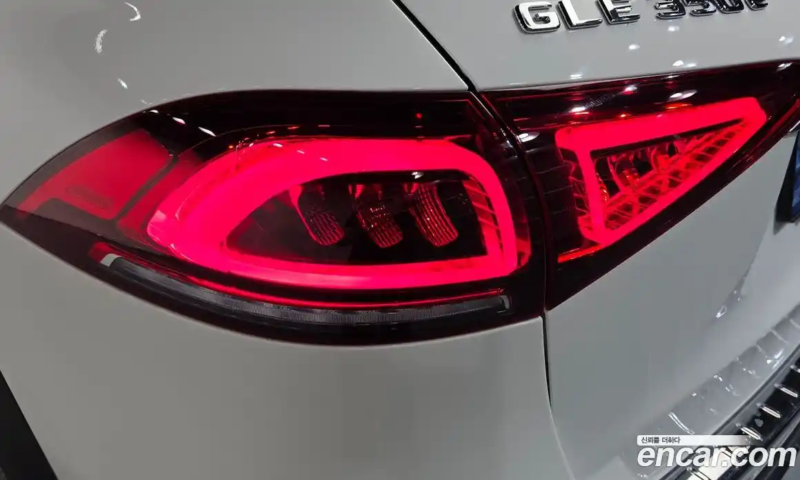 Mercedes-Benz GLE-Class 2022 2.0 гидро, фото 9 Mercedes-Benz GLE-Class 2022 2.0 гидро, фото 9
